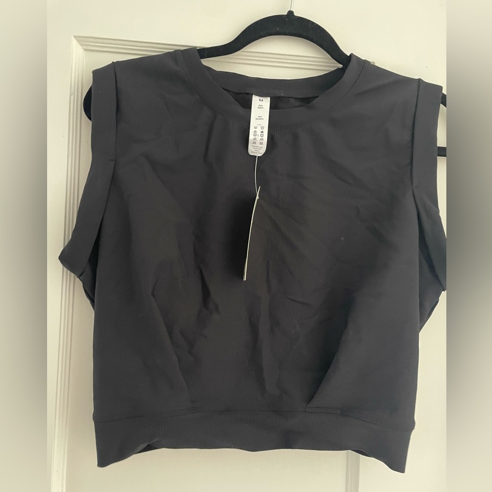 Halara muscle tee
